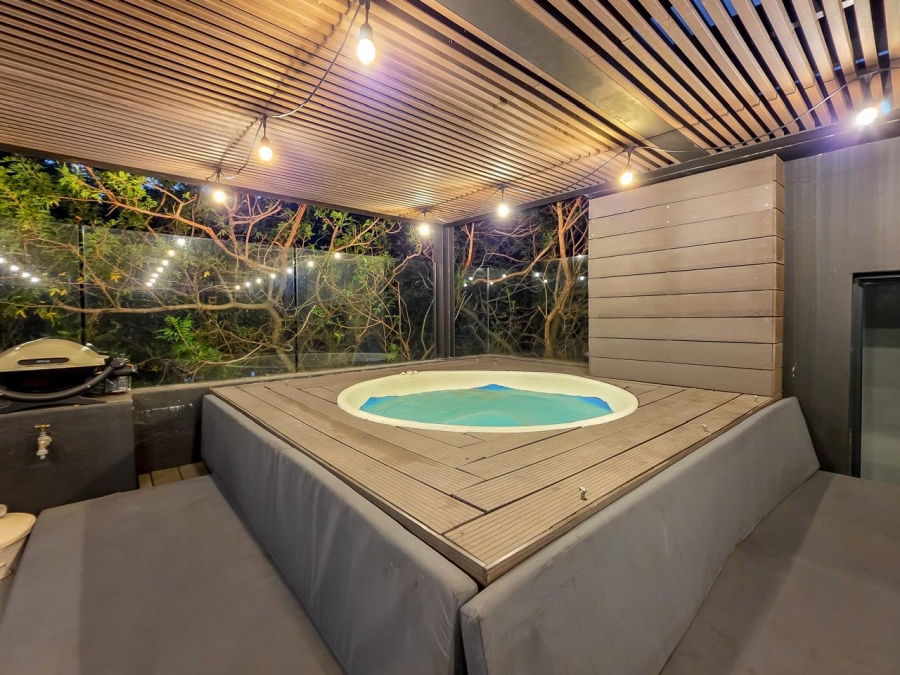 To Let 4 Bedroom Property for Rent in Higgovale Western Cape